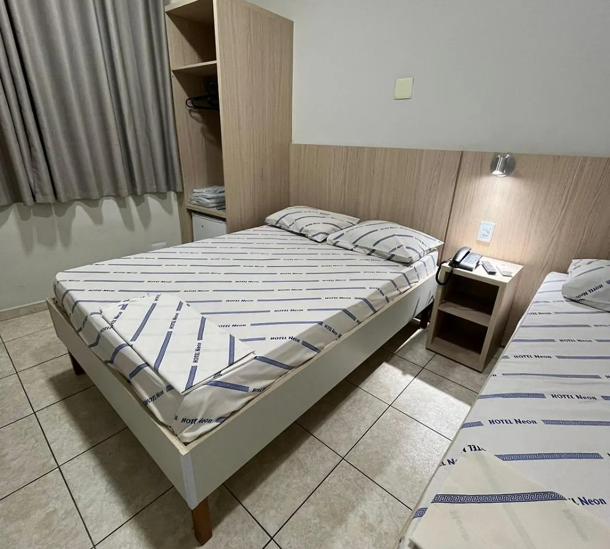 Hotel Neon: Downtown Gem Near Sampa Sky & Anhangabau Skate Park Sao Paulo 2*,